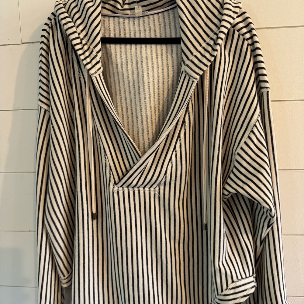 Anthropologie Pilcro cotton hooded sweatshirt